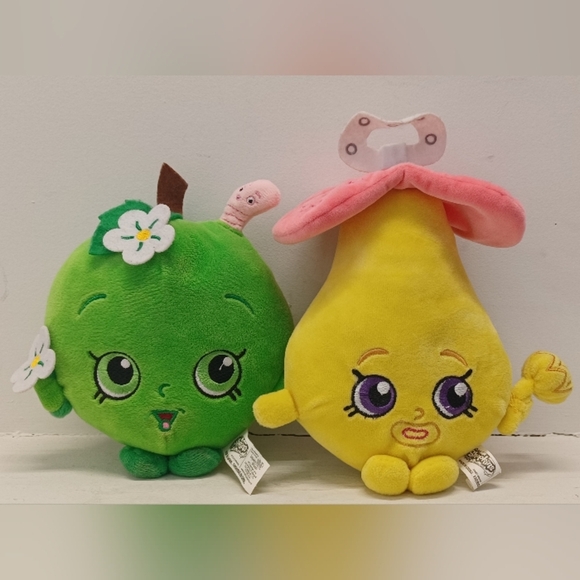 Shopkins 2013 Apple Blossom & Dum Med Mee Pacifier Plushies Bundle - Picture 1 of 8